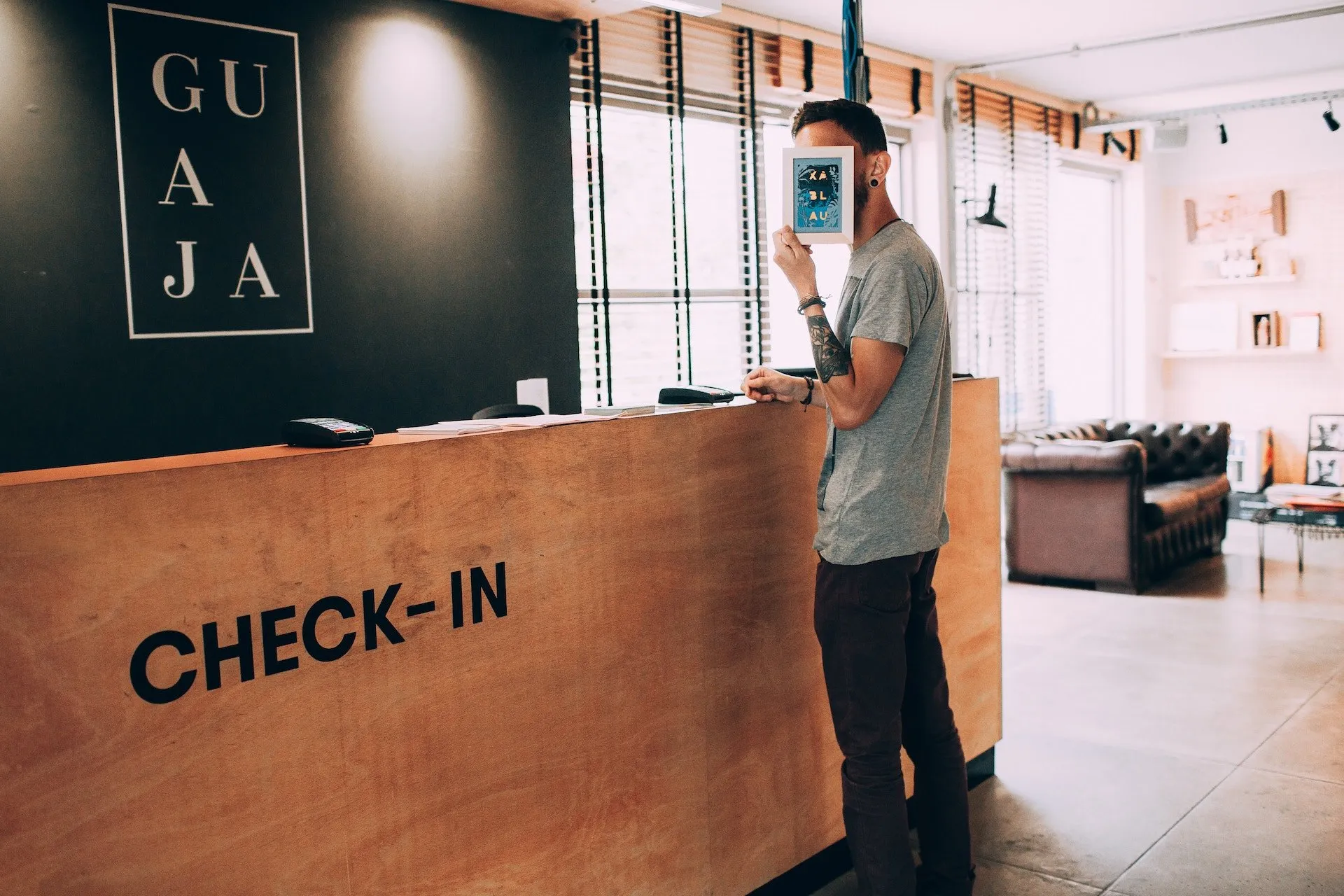 Visitor check in at the reception